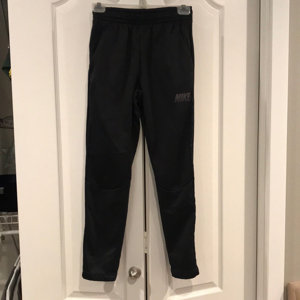Nike Dri-Fit fleece lined black sweatpants